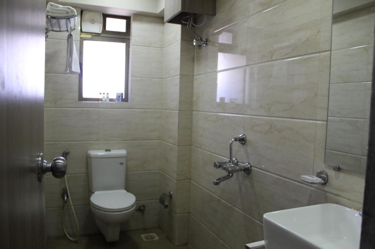 Maxxvalue - Service Apartment Marol Мумбай Екстериор снимка