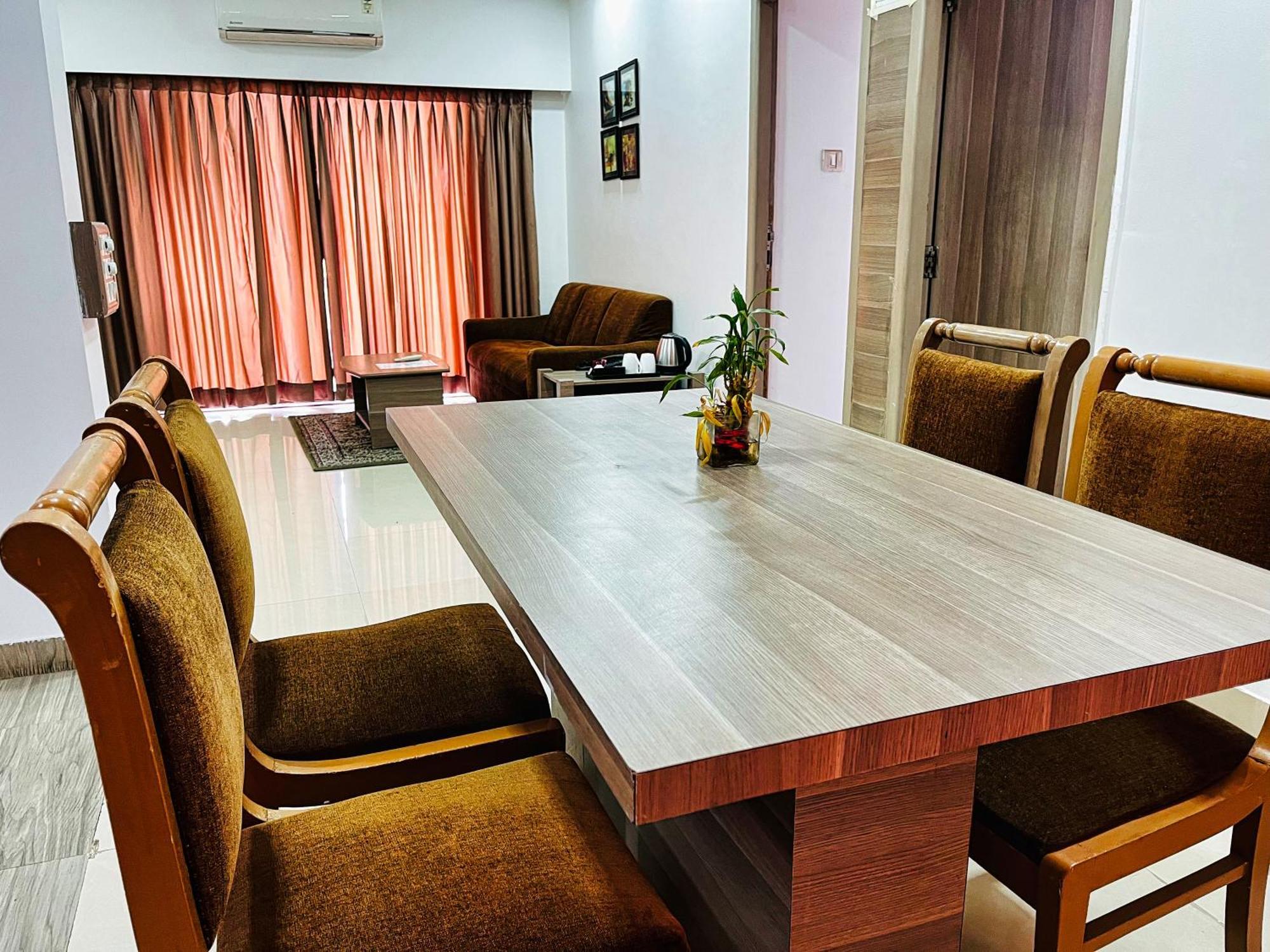 Maxxvalue - Service Apartment Marol Мумбай Екстериор снимка